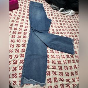 Sofia by Sofia Vergara high rise skinny kick Boot Cut Jeans